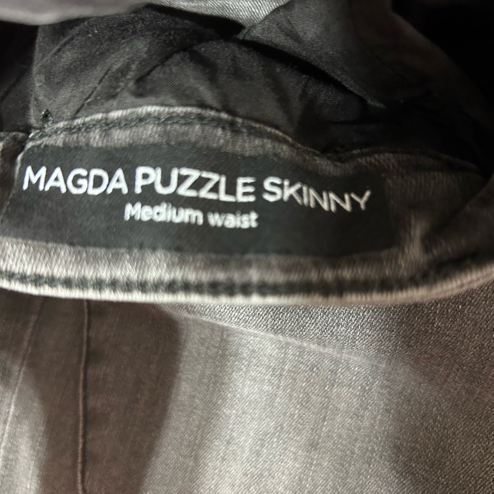 Brokenbow Magda puzzle skinny jeans Size 26 Medium Grey - Picture 5 of 13